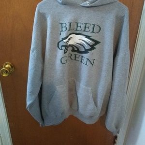 Guys 2X Oversized Eagles hoodie